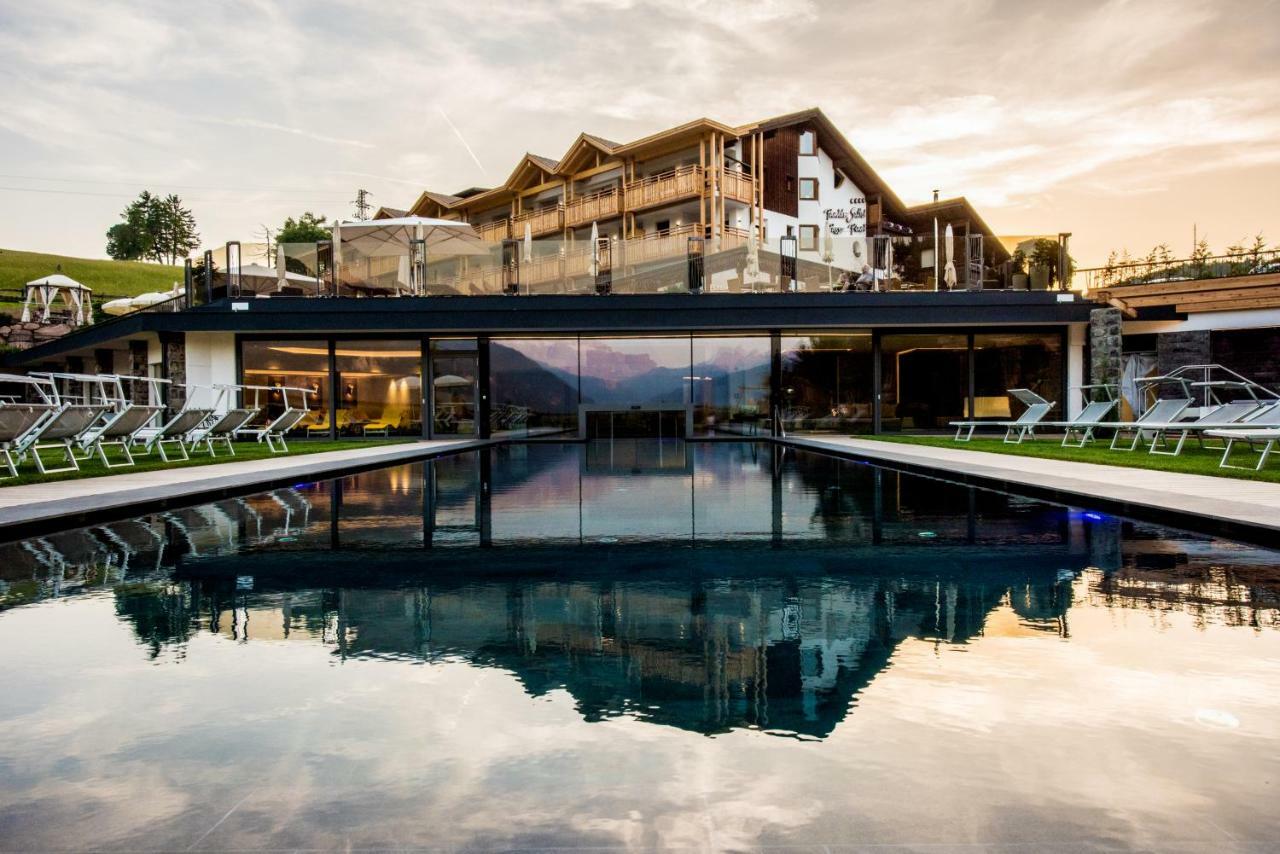 Hotel Pinei Ortisei Exterior photo